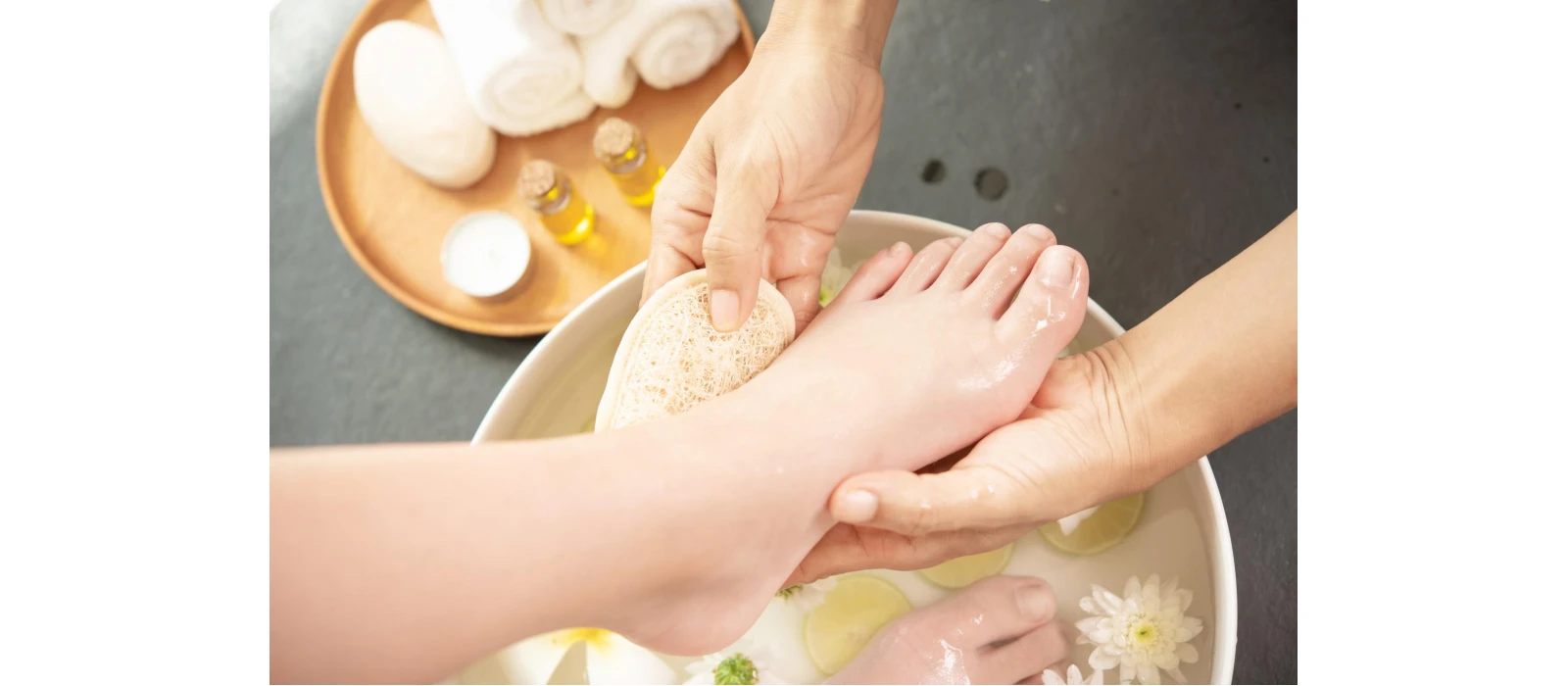 Home Pedicure in Dubai: How to Book a Luxury Treatment Without Leaving Your Home